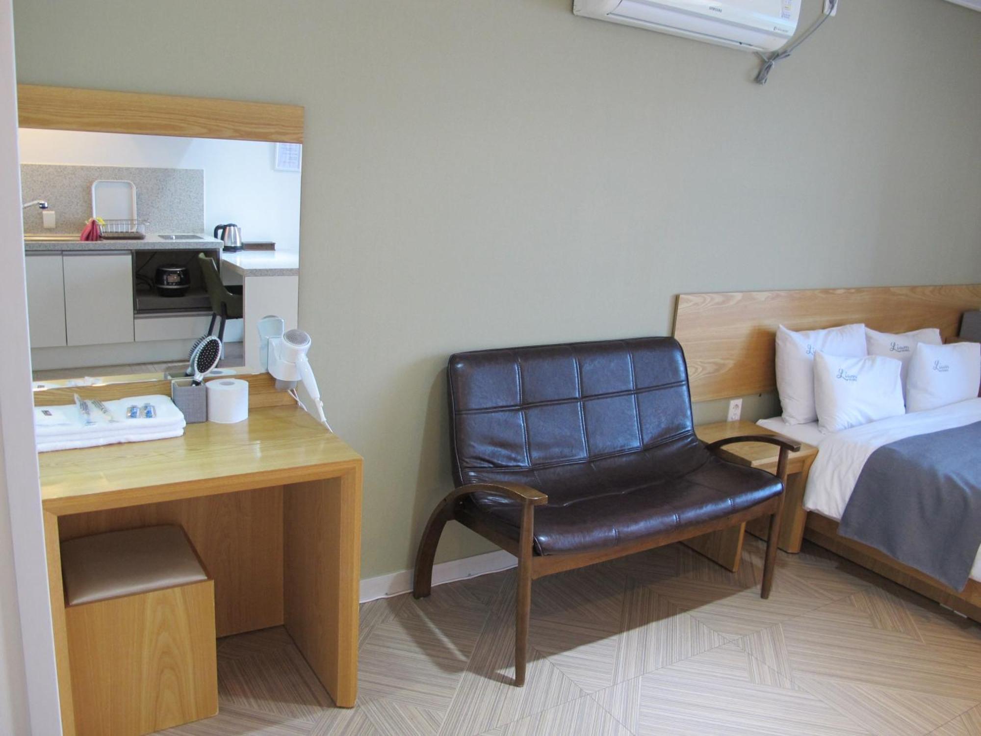 Lium Spa Hostel Yeosu Exterior foto