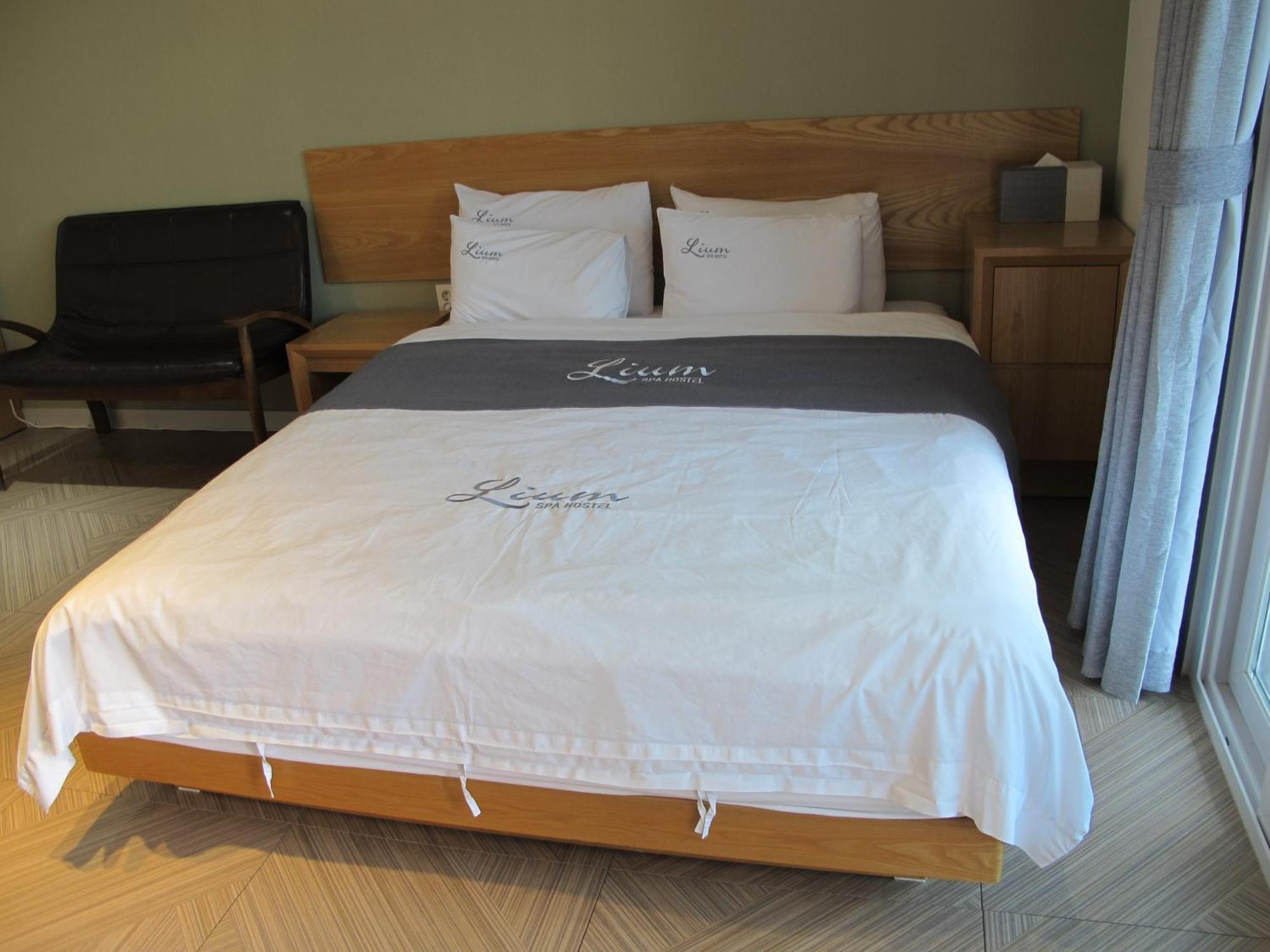 Lium Spa Hostel Yeosu Exterior foto